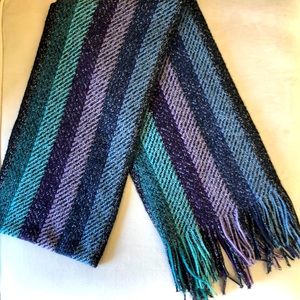 Cejon | Acrylic and metallic scarf